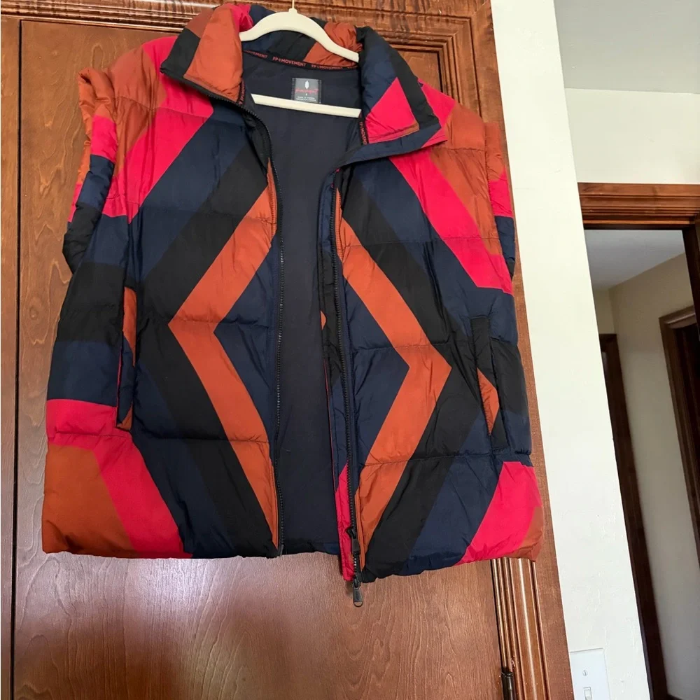 fp movement in a bubble printed vest - Picture 8 of 8